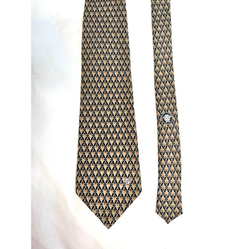 Gianni Versace Vintage‎ Silk Tie Medusa Head Geometric Pattern Luxury Mens